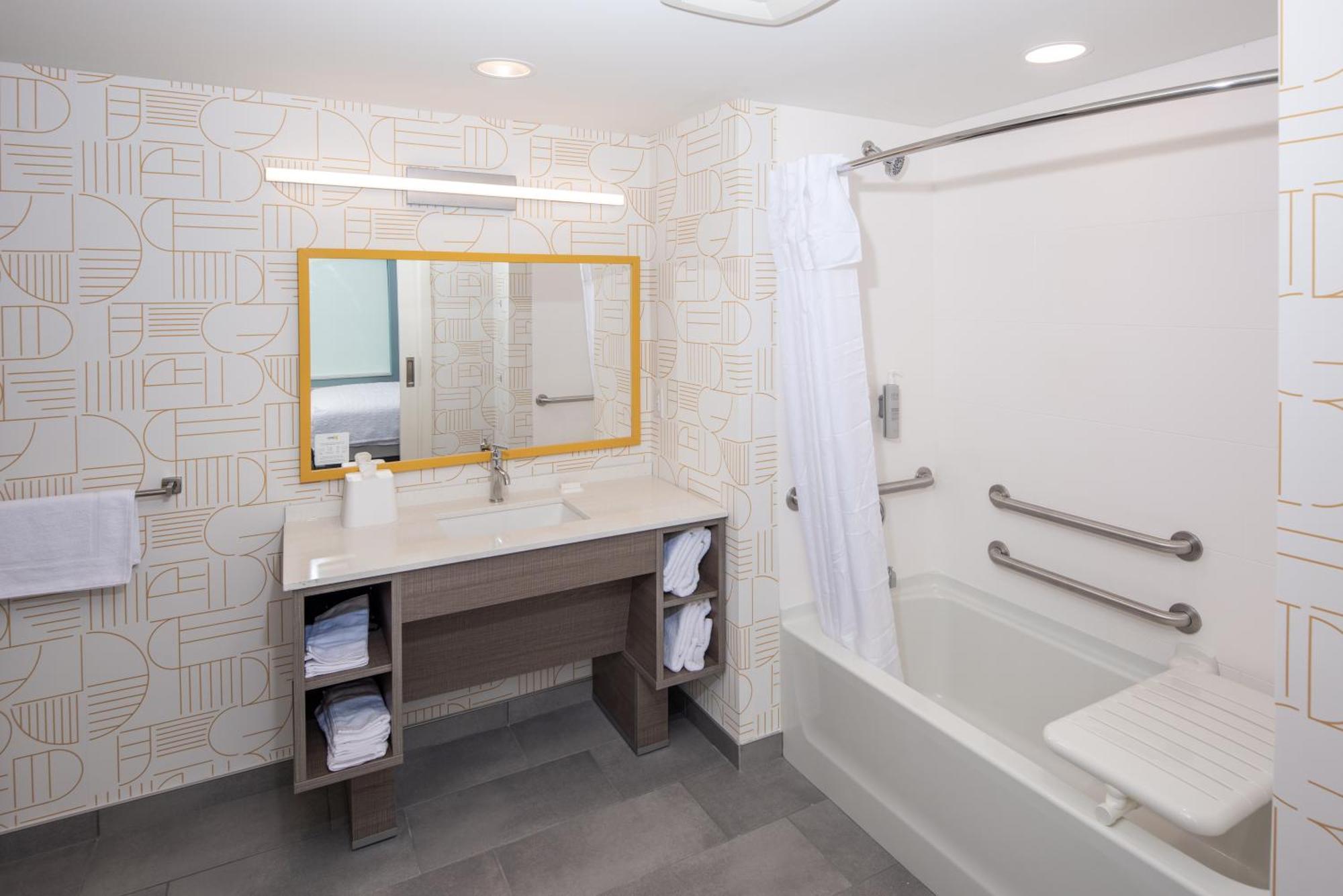 Home2 Suites By Hilton East Haven New Haven 외부 사진